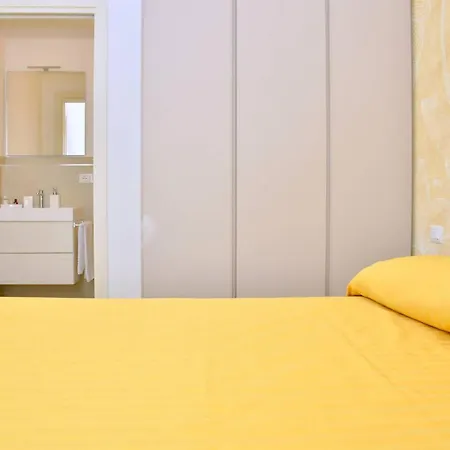 Enjoy In Our Serene Flat Appartamento *